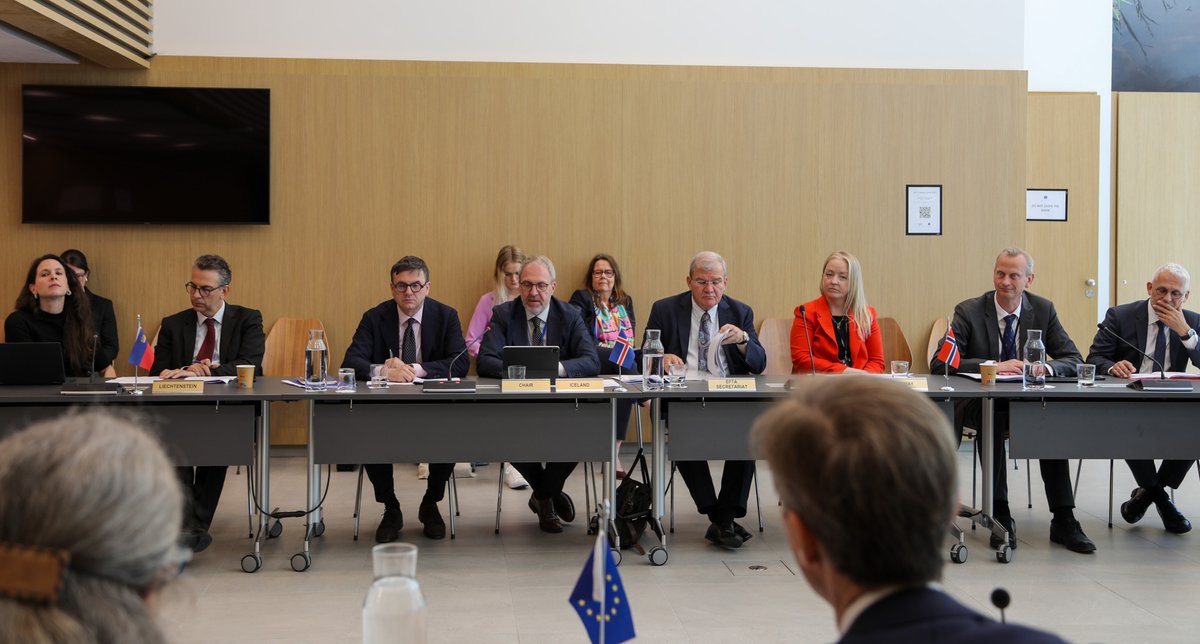 EFTAsecretariat's tweet image. 📄 The EEA Joint Committee met today and adopted 20 decisions, incorporating 55 legal acts into the EEA Agreement, including three important Joint Committee Decisions in the field of energy.
🔗 efta.int/media-resource…
#EEAAgreement #EEAJointCommittee #EFTA