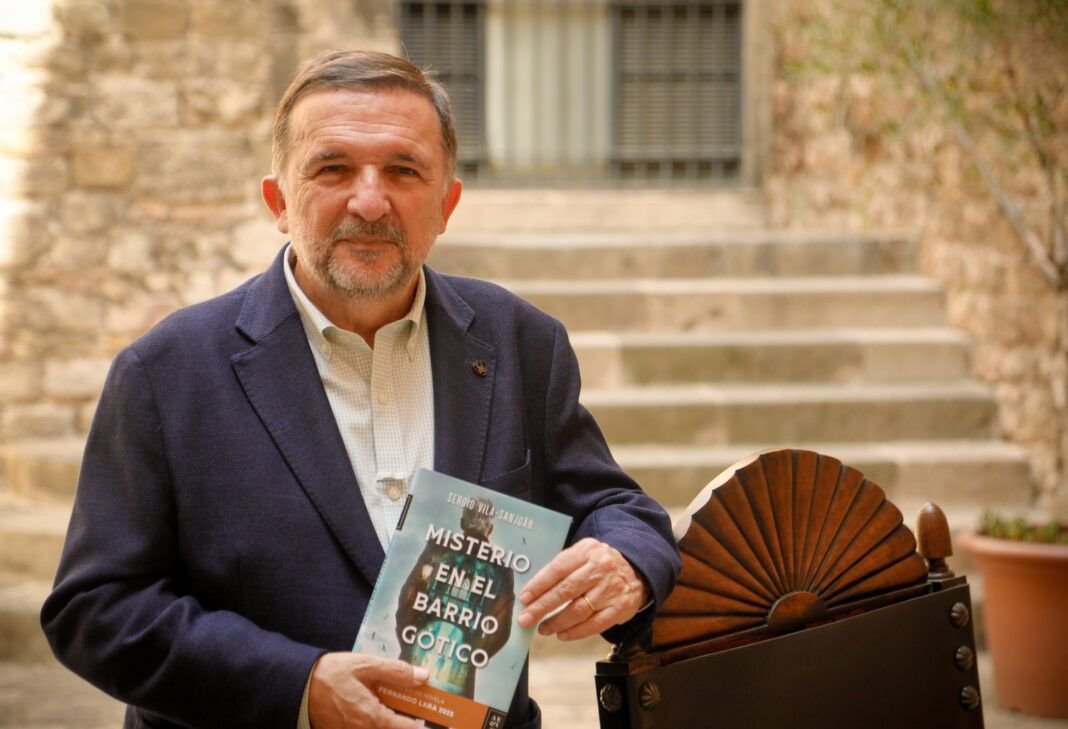 El Rotativo (@rotativouchceu) on Twitter photo Finde! Compartimos una entrevista con <a href="/svilasanjuan/">Sergio Vila-Sanjuán</a> que publica novela en <a href="/edit_planeta/">Editorial Planeta</a> premiada con el Fernando Lara ... ....
👉 “El pasado tiene que estar muy presente porque si no es así nos desequilibramos o caemos en el adanismo”
🔗 shre.ink/xMW4
#⃣ #SomosCEU Finde! Compartimos una entrevista con <a href="/svilasanjuan/">Sergio Vila-Sanjuán</a> que publica novela en <a href="/edit_planeta/">Editorial Planeta</a> premiada con el Fernando Lara ... ....
👉 “El pasado tiene que estar muy presente porque si no es así nos desequilibramos o caemos en el adanismo”
🔗 shre.ink/xMW4
#⃣ #SomosCEU