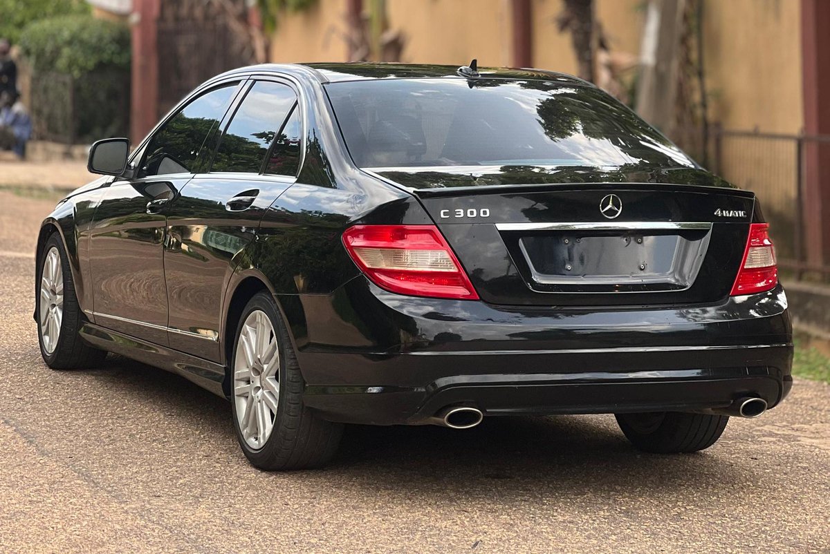 TOKS Grade Mercedes Benz C300, 2009
Original duty ☑️
Price 7.7M only

Kaduna 🇳🇬 
📞07068404450