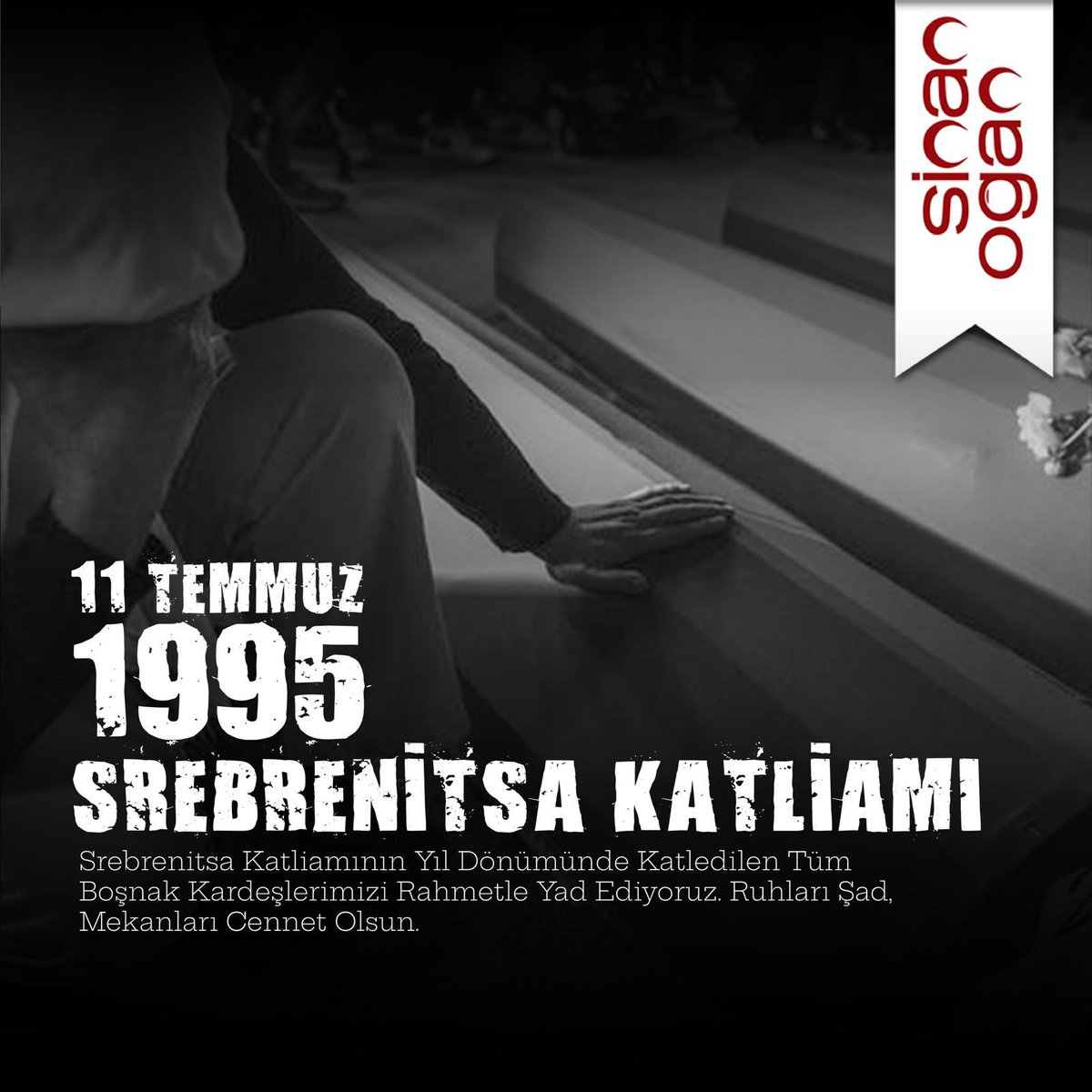 Avrupa’nın gözü önünde, BM koruması altındaki bir şehirde, 8 binden fazla Boşnak sivil katledildi.
Srebrenitsa Katliamı’nın yıl dönümünde, şehit olan Boşnak kardeşlerimizi rahmetle anıyor, adaletin geç de olsa tecelli etmesini diliyorum. 

Unutmadık, unutturmayacağız.