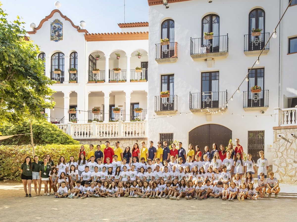 This week has been amazing!😍
Aprendizaje, diversión y muchas 'good vibes'✨
Nos llevamos lo mejor de vosotros.🫂
See you next summer! Week 3☑️

#summercamps #campamentos2025 #Week3