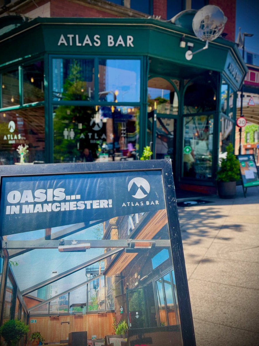 TheGinBible's tweet image. Today's the day and a perfect one for a #gin or two! There's not one but two #Oasis in #Manchester today, there's the infamous @oasis playing at Heaton Park, but there's our very own oasis hidden at the back of the bar @TheAtlasBar ☀️🌿🌳