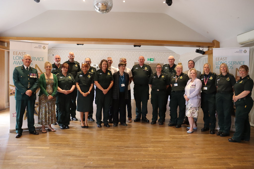 EastEnglandAmb's tweet image. 🎉 Nearly 500 years of combined service!
We celebrated our incredible team at the @EastEnglandAmb Cambridge Long Service Awards — from 10 to 40 years of dedication to our patients.
Special congratulations to Michael Ellis for 4 decades of service! 👏
#TeamEEAST
