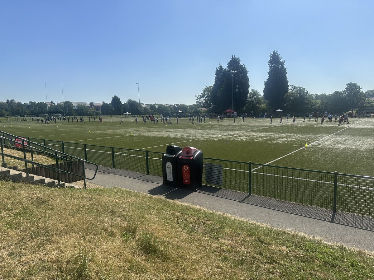 CommunitySaints's tweet image. 🙌 Whittle Cup games taking place all across Ruskin in the warm weather!
#Saintsandproud
