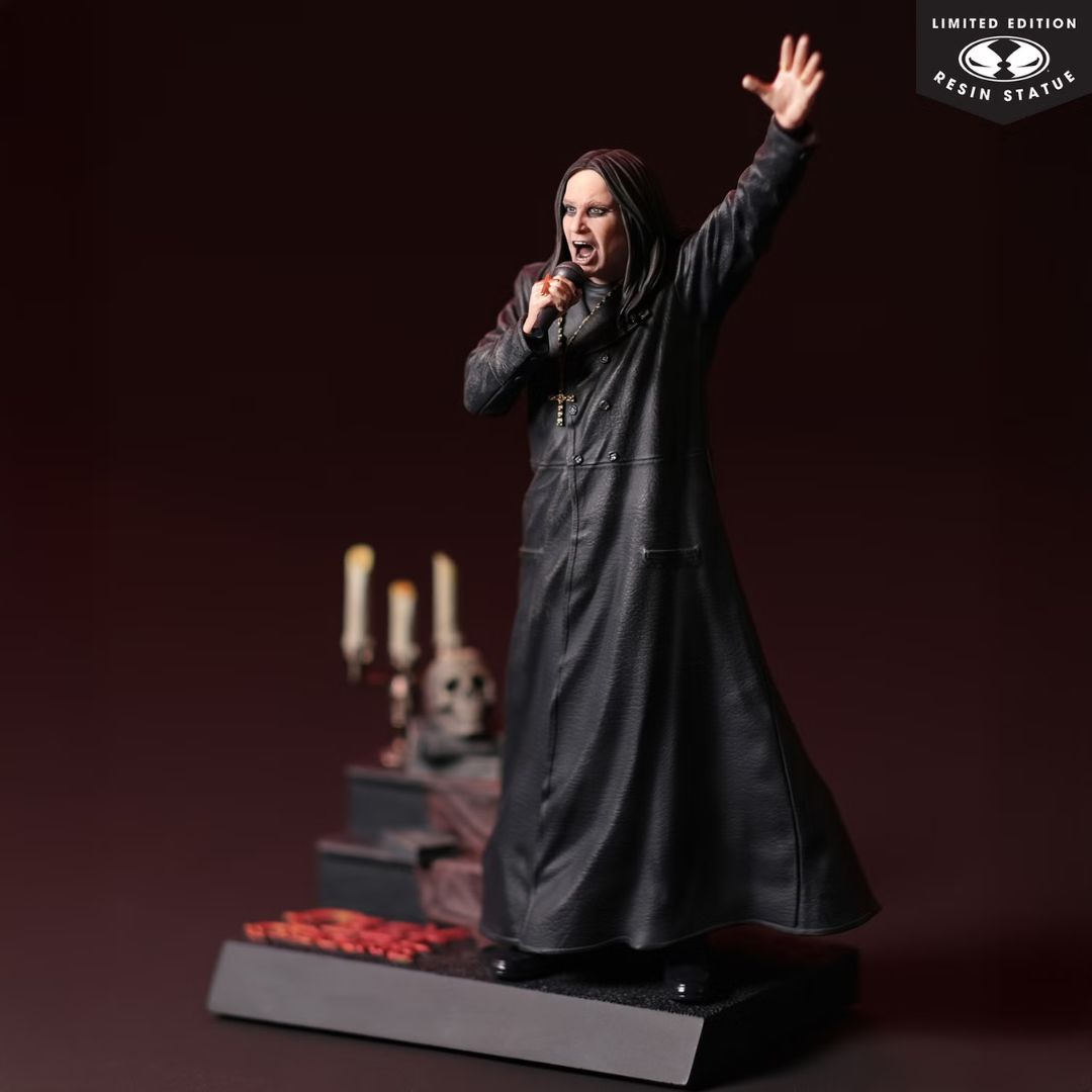 zavvi (@zavvi) on Twitter photo Get on the Crazy Train with this new <a href="/mcfarlanetoys/">McFarlane Toys</a> statue of the Prince of Darkness himself, Ozzy Osbourne!
He may have retired from performing, but his stage presence is immortalised forever here. Pre-order yours >>> zavvi.com/merch/mcfarlan⦠Get on the Crazy Train with this new <a href="/mcfarlanetoys/">McFarlane Toys</a> statue of the Prince of Darkness himself, Ozzy Osbourne!
He may have retired from performing, but his stage presence is immortalised forever here. Pre-order yours >>> zavvi.com/merch/mcfarlanā¦