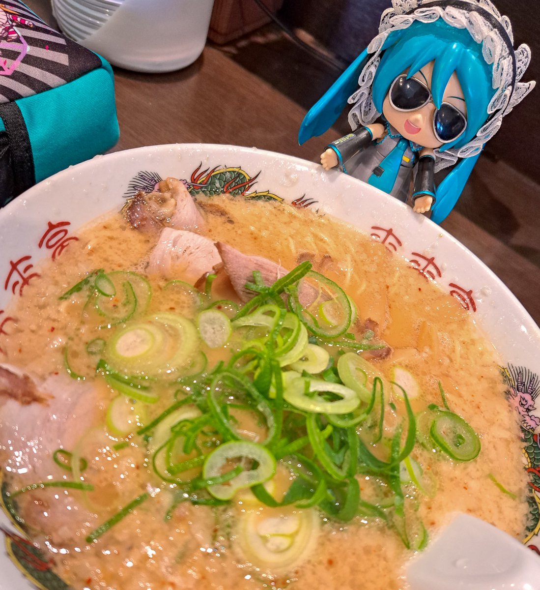 #深夜のねんどろ撮影60分一本勝負
7/11 【らーめん】ふらいんぐ既出

ラーメン大好き小池さんダヨー😎