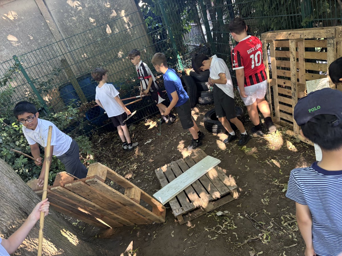 norbridgeforest's tweet image. Y5 have enjoyed their last session of Forest school 🌳