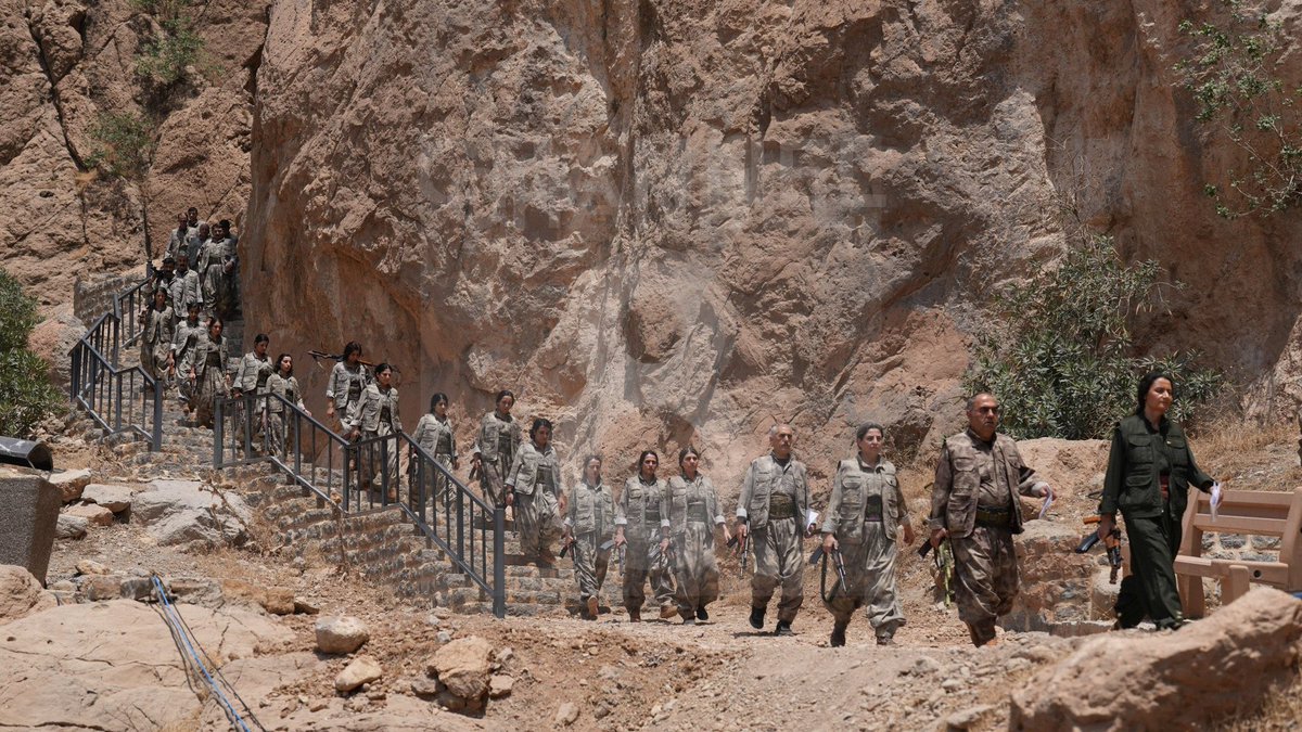 Bunlar benim ülkemin askerini şehit eden, devletimin bölünmez bütünlüğüne kast eden şerefsizler terörist piçler