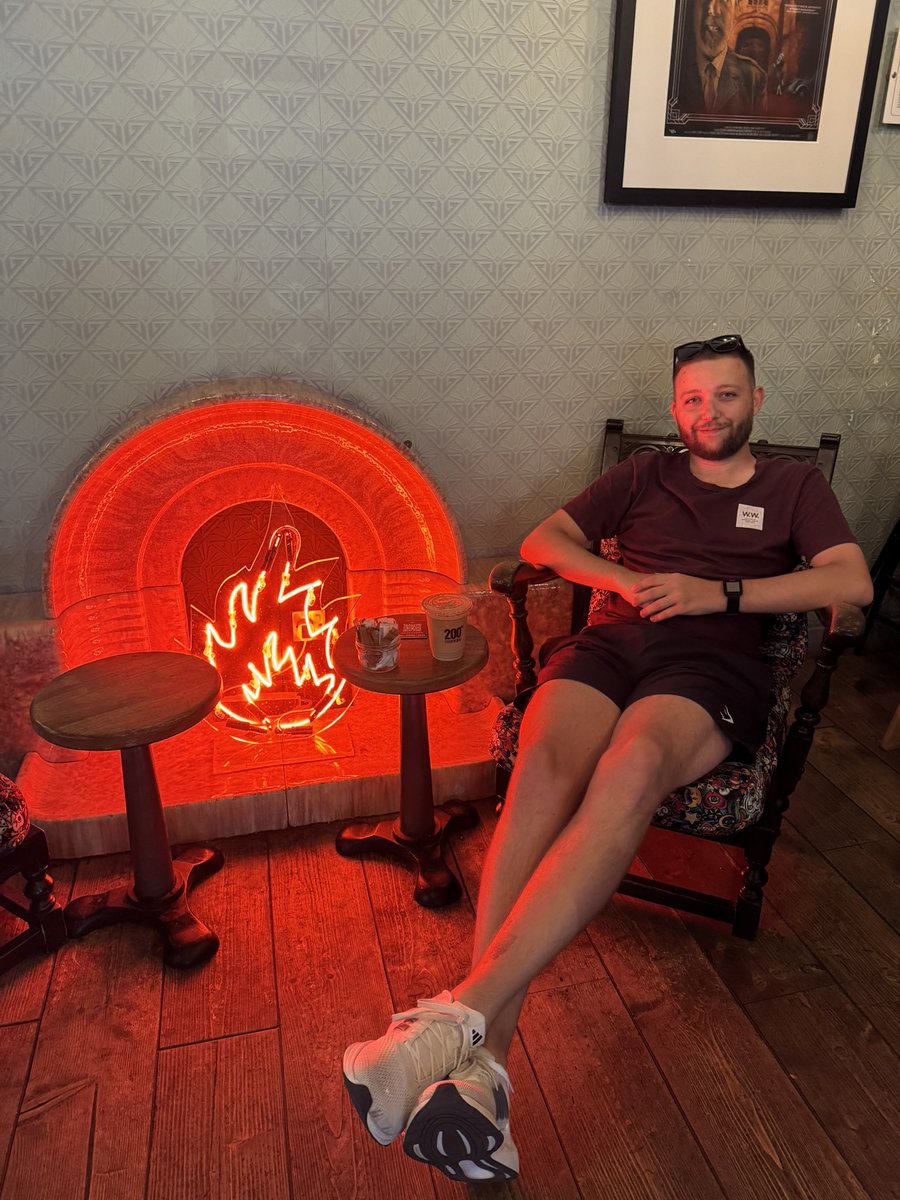MyTentOrGeorge's tweet image. Remember on a hot day such as today, it’s important to stay by the fire and keep warm 🤣