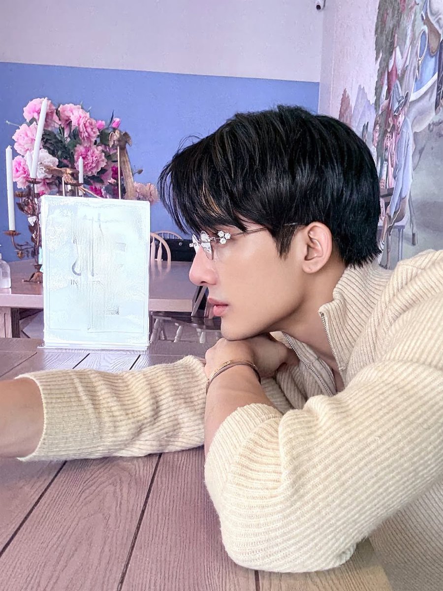 The Earth Official Fanclub (@earthofficialfc) on Twitter photo พี่สุดหล่อ หล่อไม่พักเลยนะคะ 🫠
IG : theearthe
Earth Pirapat
<a href="/Earth_Pirapat/">Earth Pirapat 🌏</a> #EarthPirapat #ชาวโลก พี่สุดหล่อ หล่อไม่พักเลยนะคะ 🫠
IG : theearthe
Earth Pirapat
<a href="/Earth_Pirapat/">Earth Pirapat 🌏</a> #EarthPirapat #ชาวโลก