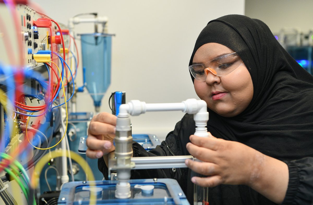 Gtr Birmingham & Solihull Institute of Technology (@gbsiot) on Twitter photo The UK needs 170K+ engineers every year by 2030.
Our partner <a href="/UCBofficial/">University College Birmingham</a> offer degrees in:
🔧 Electromechanical Eng - Sept 2025
🛠️ Mechanical Eng - Sept 2026
🤖 Automated Mfg Eng - Sept 2026
Delivered by UCB, backed by #GBSIoT
ow.ly/t2nJ50WietK
#STEM #FutureSkills The UK needs 170K+ engineers every year by 2030.
Our partner <a href="/UCBofficial/">University College Birmingham</a> offer degrees in:
🔧 Electromechanical Eng - Sept 2025
🛠️ Mechanical Eng - Sept 2026
🤖 Automated Mfg Eng - Sept 2026
Delivered by UCB, backed by #GBSIoT
ow.ly/t2nJ50WietK
#STEM #FutureSkills