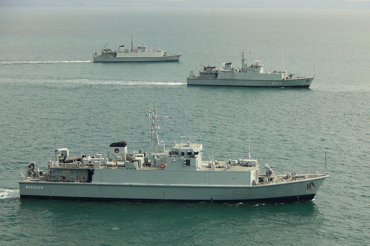 US_EUCOM's tweet photo. ALLIED NAVAL FORCES CAPABILITIES ON DISPLAY DURING SEA BREEZE 25! 🚢🌊⚓ Sea Breeze is an annual maritime exercise aimed at building collective capability and agility to restore security and stability in the dynamic Black Sea. #SeaBreeze25 #StrongerTogether #ProvenPartners https://t.co/BODW5xMP4Q