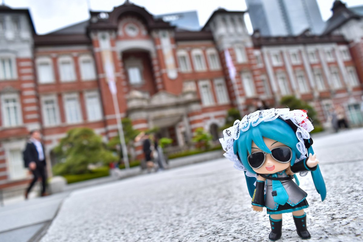 #深夜の初音ミク撮影60分一本勝負
7/11【デザイン】ふらいんぐ既出

やっぱ東京駅ダヨー！！