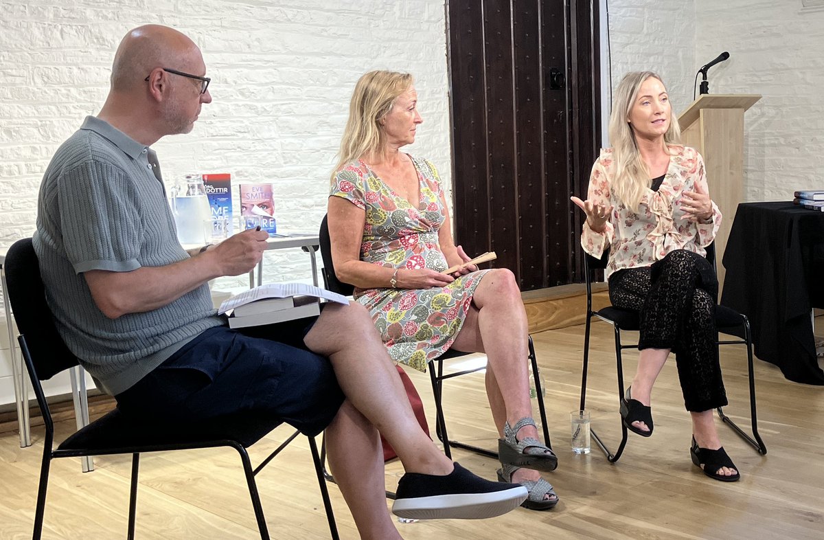 simpson_clive's tweet image. Fascinating morning @NewarkBookFest today with authors @evecsmith and @evaaegisdottir talking about their exciting new books. Nice to meet their publisher @OrendaBooks too. Love the #dystopian #speculativefiction genre!