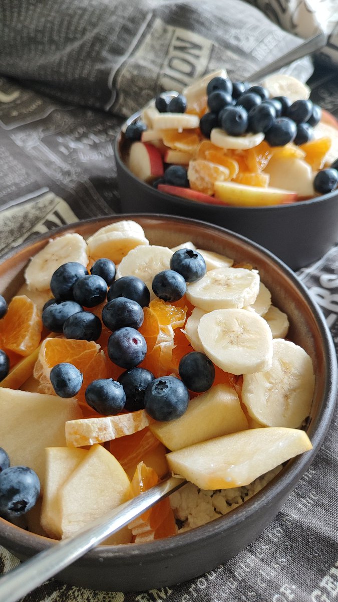 Творог, овсянка и фрукты 🩵