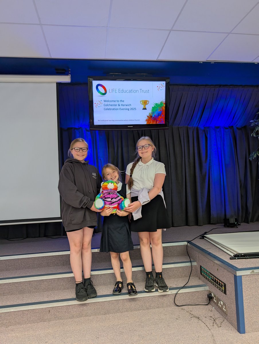lifeedutrust's tweet image. 2nd of our LIFE Primary Celebration Events last night - more fantastic performances from talented pupils at our Colchester schools & Affiliated Primary Spring Meadow in Harwich, plus presentation of well deserved awards to our flourishing children. Thank you to everyone who came.