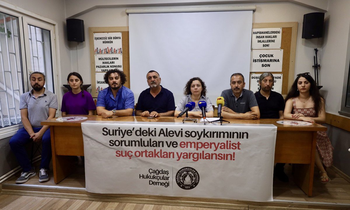 Bugün ÇHD olarak Suriye’de Alevileri hedef alan soykırım suçuna, insanlığa karşı suçlara ve Alevi kadınlara, çocuklara yönelik insan ticareti suçlarına ilişkin suç duyurusunda bulunduk. İmzacı kurumlar ile birlikte basın açıklamamızı gerçekleştirdik. Sürecin takipçisi olacağız.