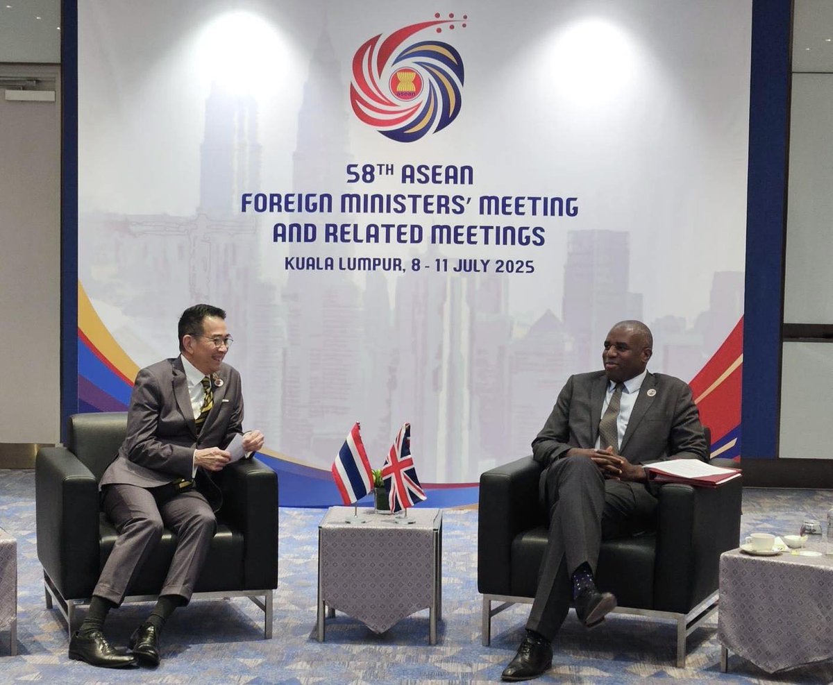 🇬🇧 Foreign Secretary David Lammy meeting 🇹🇭 Foreign Minister Maris Sangiampongsa at the ASEAN Foreign Ministers meeting this week in Kuala Lumpur.