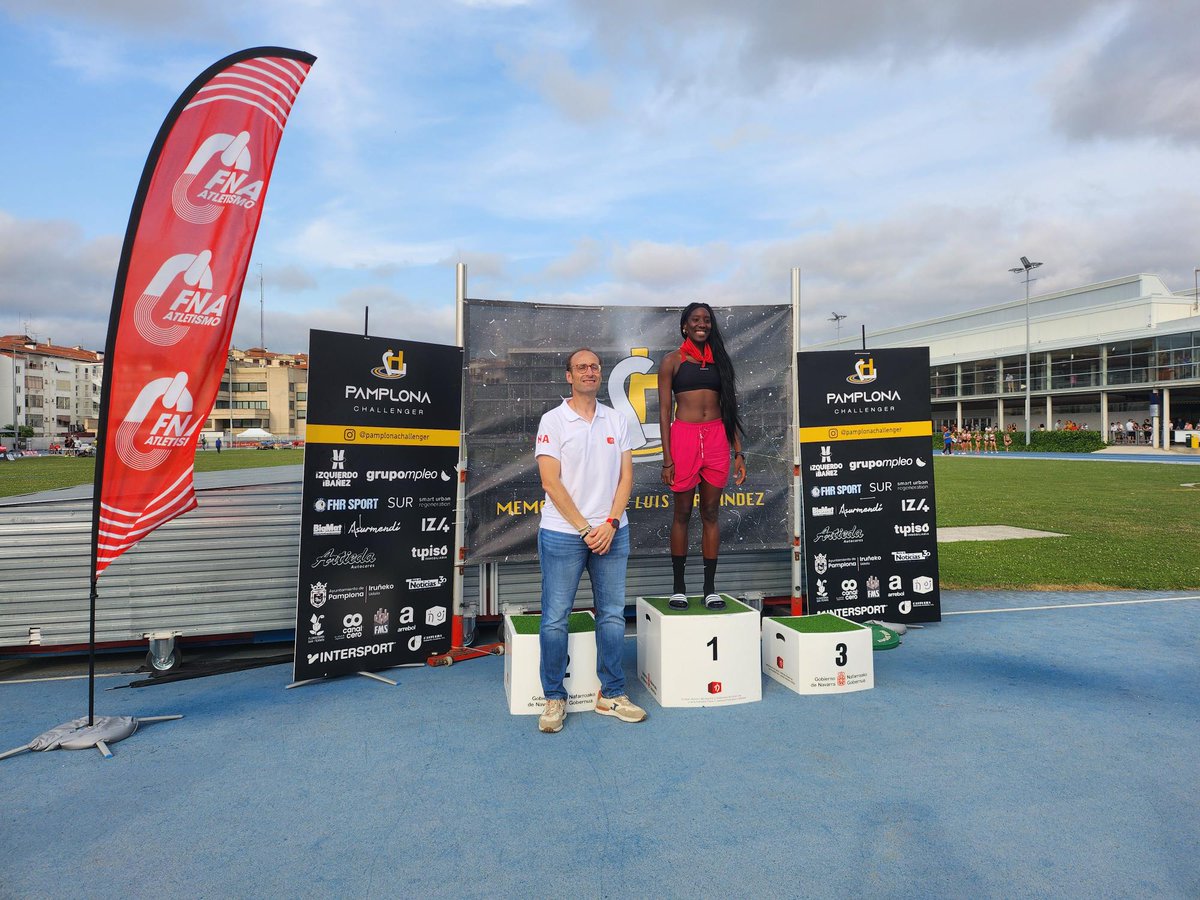 Deporte - Kirola (@deporte_na) on Twitter photo 🏃♂️ El pasado 2 de julio estuvimos presentes en el X Memorial José Luis Hernández, celebrado en el Estadio Larrabide y organizado por el <a href="/PamplonaAt/">Grupompleo Pamplona Atlético</a>.
Desde INDAF, acompañamos tanto la competición como la entrega de premios. <a href="/jorgeaguiovi/">Jorge Aguirre Oviedo / ❤️</a>
📸 Imágenes del evento: 🏃♂️ El pasado 2 de julio estuvimos presentes en el X Memorial José Luis Hernández, celebrado en el Estadio Larrabide y organizado por el <a href="/PamplonaAt/">Grupompleo Pamplona Atlético</a>.
Desde INDAF, acompañamos tanto la competición como la entrega de premios. <a href="/jorgeaguiovi/">Jorge Aguirre Oviedo / ❤️</a>
📸 Imágenes del evento: