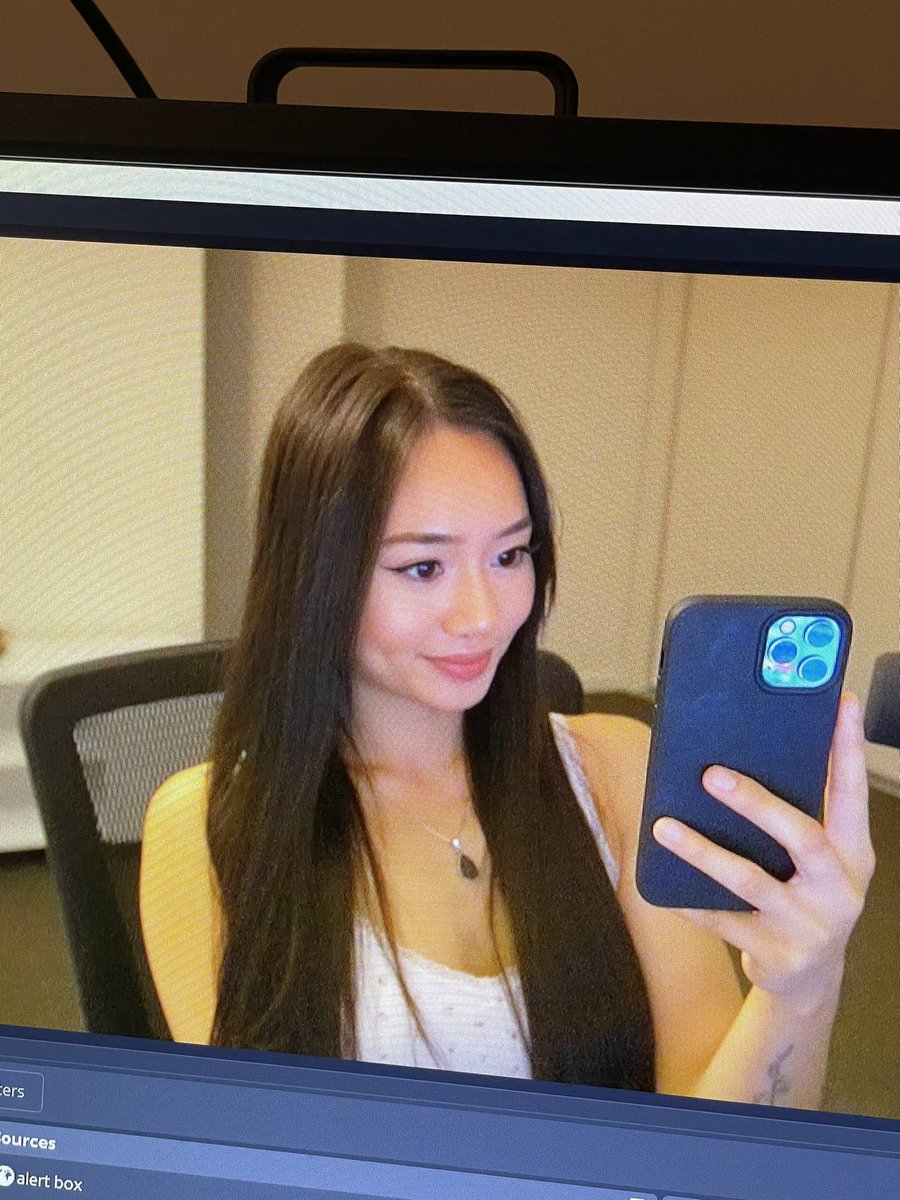 meowgii 😼 tweet media