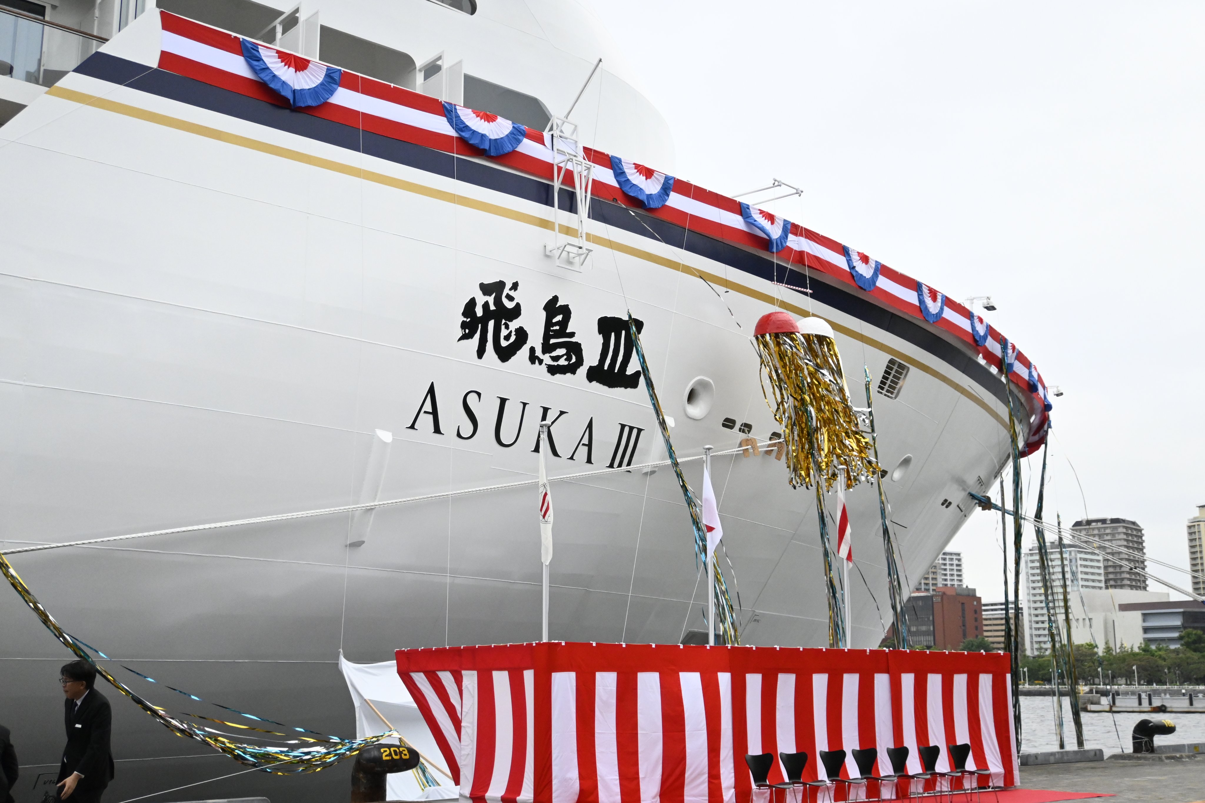 トモ⭐︎クルーズページ Tomo Cruise the 3rd (@tomo_hendrix) • Instagram photos and