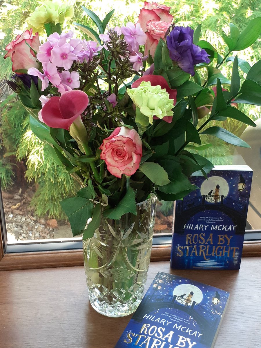 Hilary McKay tweet media