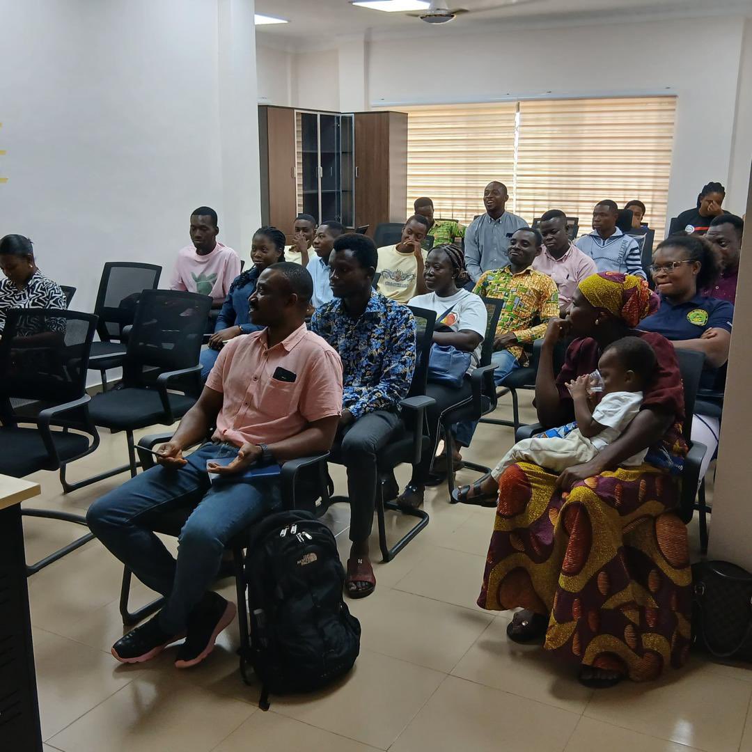 🎉 Odumase PEC Info Session

That's a wrap! Grateful for the trust, amazing turnout and the well-informed conversations. 

#JOBSroadshow #JustOneBoldStep #LabourdeparmentGhana #FreeEmploymentServices