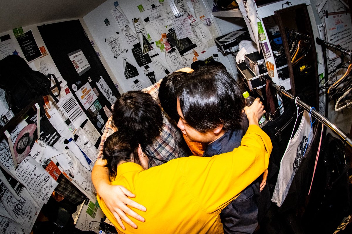 【💠💠ライブ情報💠💠】

🗓2025.7.12(土)

@ 福岡OP's

"優しいロック"

w/
IrisaVior
文明廻花
hyakki 
ザ ステアーズ 
Penny Lane

"優しいロック"
いよいよ明日です。
来てくれたら後悔なんてさせないからね
思い詰まりまくり企画だよ

取り置き
DMにてお待ちしております💁‍♂️