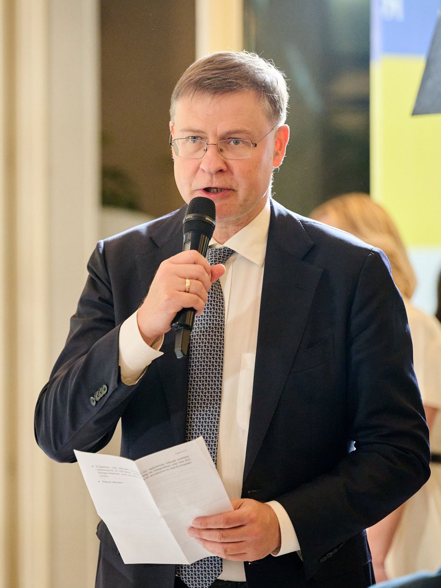 yes_ukraine's tweet image. Unfortunately, we know that this Russian expansionism is not limited to Ukraine. Russia is openly talking about invading other European states. So we must do everything to support Ukraine, both for the sake of Ukraine’s sovereignty and freedom, but also for the sake of our own…