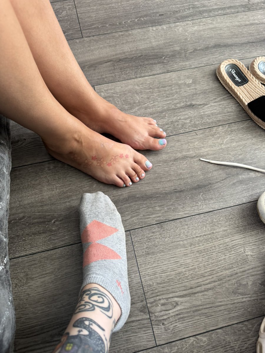 It’s <a href="/moo_mistress/">Mistress Millie Moo</a> birthday and we are out for lunch before she’s off on holiday tomorrow 🌞 treat us to a birthday meal 👀