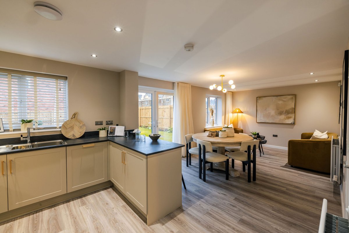 Looking for a home that balances style &amp; space? 

The 4-bed Crosswood at Westville Quarter, #Darlington includes:
✨ 5% deposit paid✨ Free flooring✨ Upgraded kitchen

Plot 65 is available now! millerhomes.co.uk/new-homes/nort…

#Darlington #NewHome #familyhomes