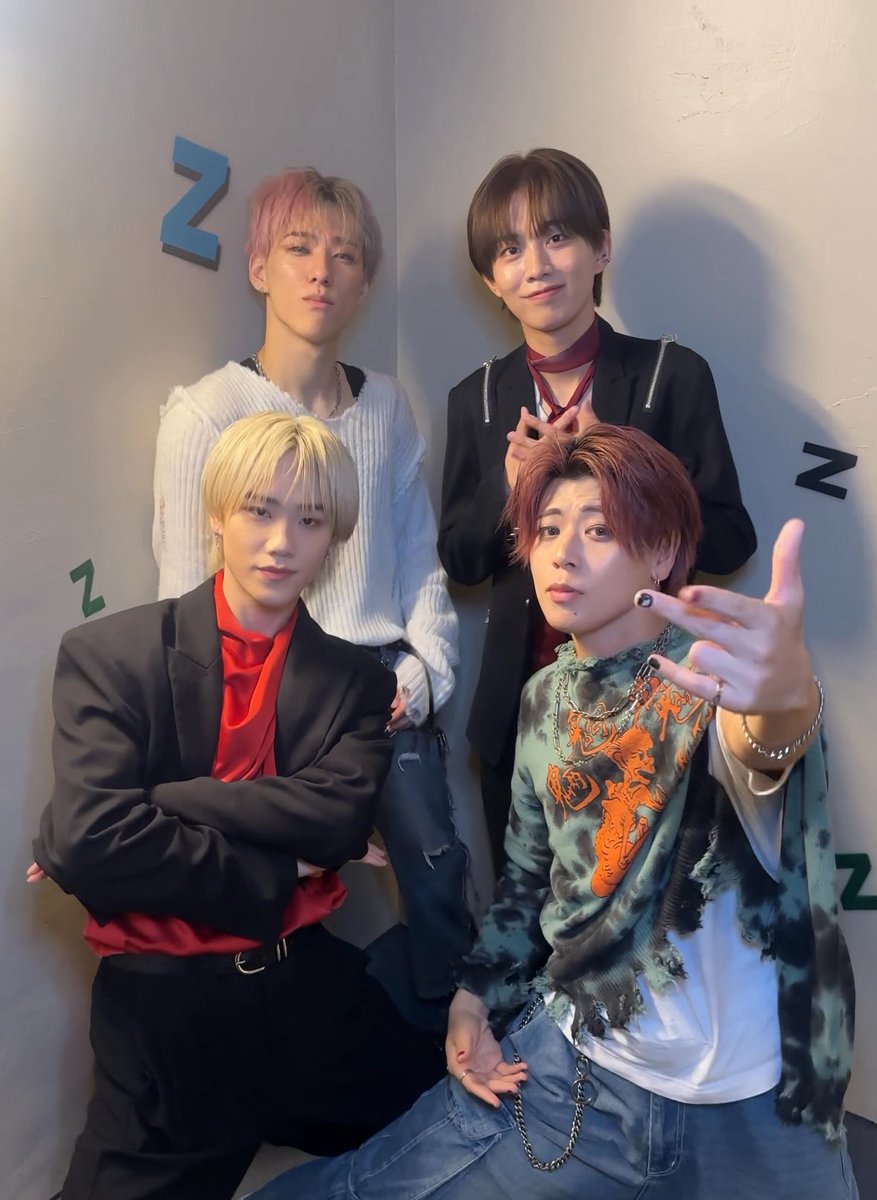 BANGERS (@bangers_staff) on Twitter photo Def Class(<a href="/DefClass_/">Def Class</a> )さんの新曲「Do or Die」を #JIN と #REN がコラボさせていただきました!💀
vt.tiktok.com/ZSBQJGoH1/
#JJ さん #TAO さん
ありがとうございました!!🔥
#DefClass さん #BANGERS
<a href="/DefClass_JJ/">JJ (DefClass)</a> <a href="/DefClass_Tao/">TAO(DefClass)</a>
<a href="/BANGERS_JIN/">JIN</a> <a href="/BANGERS_REN/">REN</a> Def Class(<a href="/DefClass_/">Def Class</a> )さんの新曲「Do or Die」を #JIN と #REN がコラボさせていただきました!💀
vt.tiktok.com/ZSBQJGoH1/
#JJ さん #TAO さん
ありがとうございました!!🔥
#DefClass さん #BANGERS
<a href="/DefClass_JJ/">JJ (DefClass)</a> <a href="/DefClass_Tao/">TAO(DefClass)</a>
<a href="/BANGERS_JIN/">JIN</a> <a href="/BANGERS_REN/">REN</a>