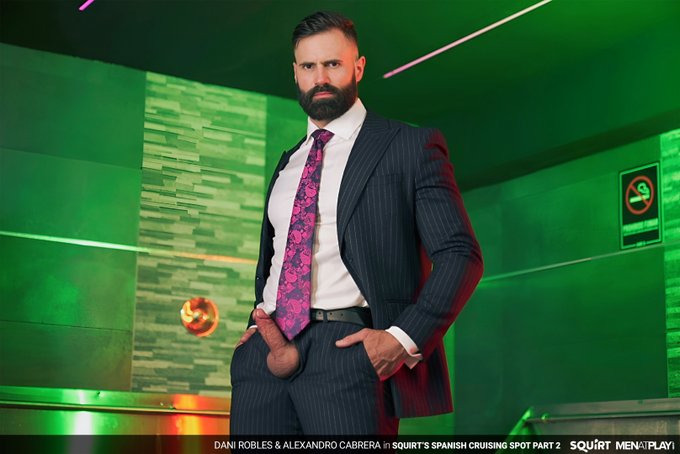 Watch D A N I   R O B L E S's leaked NSFW photo on TwXstars