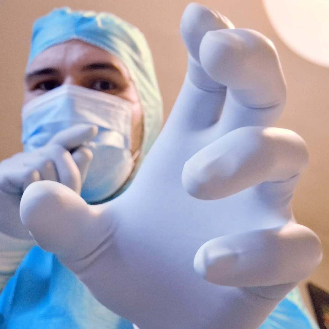 Also medical gear is very possible #medical #medfet #mask #rubbergloves #rubber #gloves #latex #latexgloves #surgicalgloves #fetishlife instagr.am/p/DL9zN4cN-wQ/