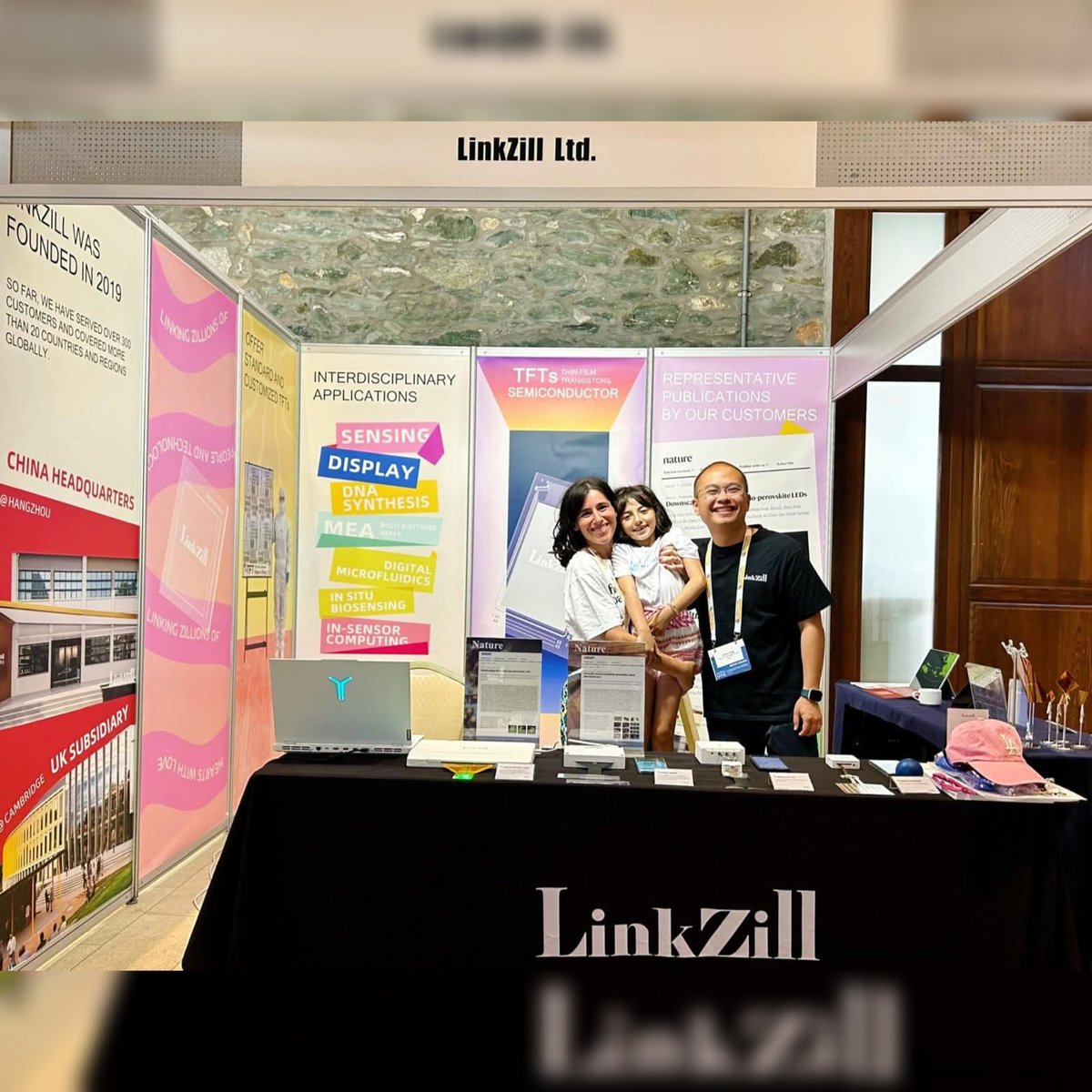Eleonora Macchia (@macchiaele) on Twitter photo Grateful to be in beautiful Thessaloniki for #Nanotexnology2025 ✨
Honored to speak at Workshop 4 – Biosensors & Bioelectronics!
Huge thanks to the NN25 team for the kind invitation & warm welcome 💙
#NN25 #Nanotechnology #Biosensors #Thessaloniki
<a href="/ERC_Research/">European Research Council (ERC)</a> <a href="/NANOTEXNOLOGY_/">NANOTEXNOLOGY</a> Grateful to be in beautiful Thessaloniki for #Nanotexnology2025 ✨
Honored to speak at Workshop 4 – Biosensors & Bioelectronics!
Huge thanks to the NN25 team for the kind invitation & warm welcome 💙
#NN25 #Nanotechnology #Biosensors #Thessaloniki
<a href="/ERC_Research/">European Research Council (ERC)</a> <a href="/NANOTEXNOLOGY_/">NANOTEXNOLOGY</a>