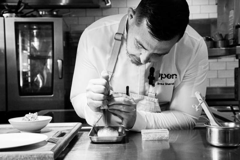 A new restaurant called 'Noted', ran by award-winning chef <a href="/sheridan8_chef/">Andrew sheridan</a> and his team, will take over the Michelin-rated Da Noi on Bridge Street, Chester. 🍽️ Find out more 👇
confidentials.com/liverpool/awar…