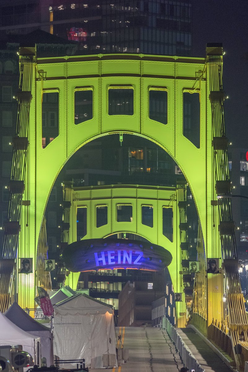 DaveDiCello's tweet image. This morning the bridges of #Pittsburgh were lit up green for #Picklesburgh, and I had a ton of fun capturing the setting moon behind them. The giant pickle is back on the Clemente Bridge, and I'm looking forward to checking out the festival this weekend.