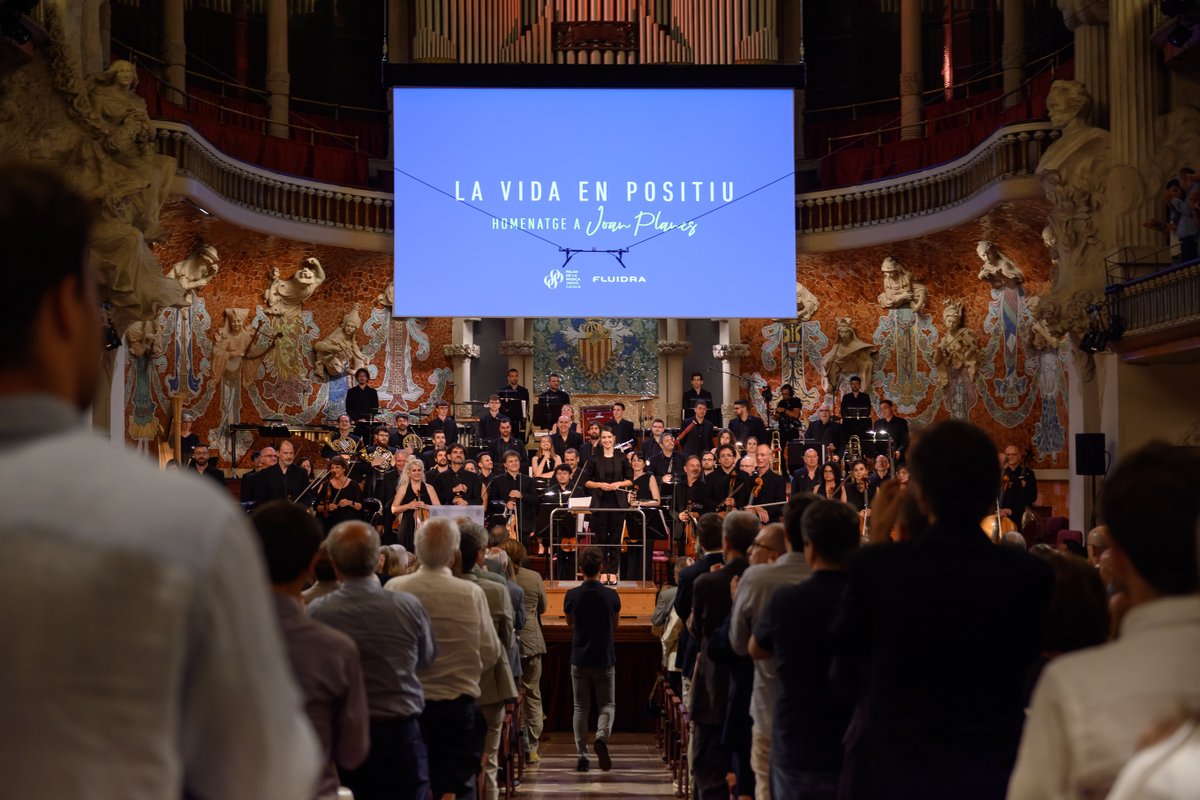 Va ser un plaer assistir a l’homenatge a Joan Planes, fundador de Fluidra i referent empresarial del país. Al llarg de la seva trajectòria va mostrar un ferm compromís amb l’emprenedoria i la sostenibilitat.

Un acte emotiu per a una figura que continuarà inspirant-nos.