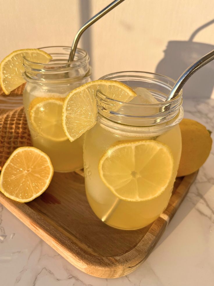 beyoncepress's tweet image. Have you tried Beyoncé’s lemonade recipe that she got from her grandmother, Agnez Dereon? It's amazing! 🍋
"Take one pint of water, add a half pound of sugar, the juice of 8 lemons and the zest of half a lemon. Pour the water from one jug into the other several times, strain…