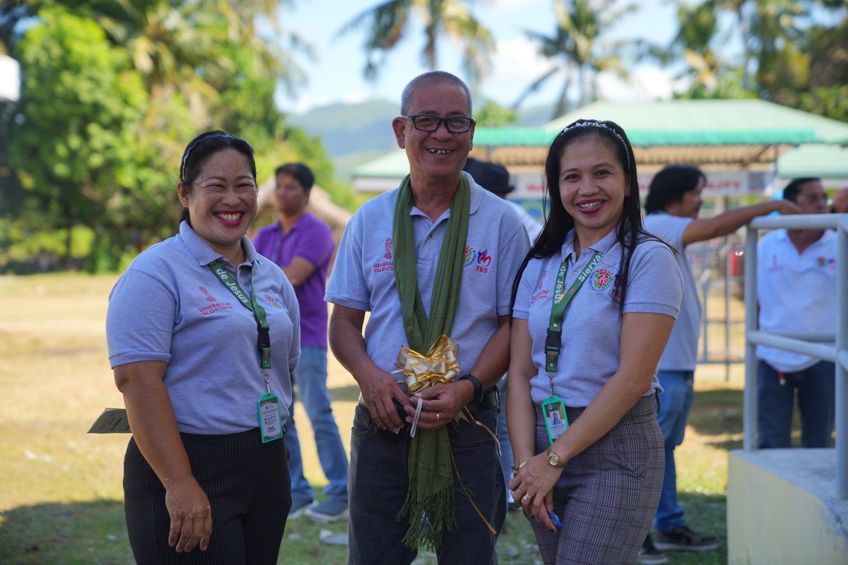 FRS (@fundacionfrs) on Twitter photo Con gran acogida y éxito se inauguró en esta oportunidad, el centro de evacuación en el Barangay Duran, municipalidad de Balatan-Filipinas. Es el séptimo que construimos en el último año y medio en dicha provincia, con el proyecto que financia <a href="/generalitat/">Generalitat</a> acortar.link/4rF4GP Con gran acogida y éxito se inauguró en esta oportunidad, el centro de evacuación en el Barangay Duran, municipalidad de Balatan-Filipinas. Es el séptimo que construimos en el último año y medio en dicha provincia, con el proyecto que financia <a href="/generalitat/">Generalitat</a> acortar.link/4rF4GP
