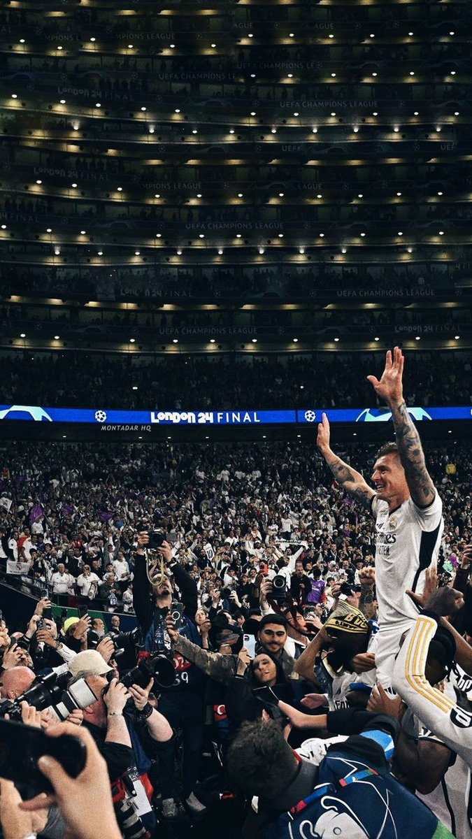 RMadridPix's tweet photo. 🤍👑 https://t.co/McaZojExcZ