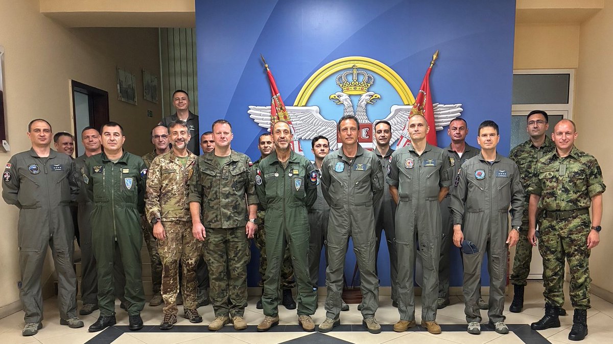 NATO_Belgrade's tweet photo. The @NATO_AIRCOM Mobile Training Team paid a visit to Belgrade this week, where it conducted a course on the NATO Air Operational Planning Process.
This is another example of the long-standing cooperation between @NATO and 🇷🇸Serbia @mo_i_vs within the Partnership for Peace. https://t.co/dMrTUHyTOW