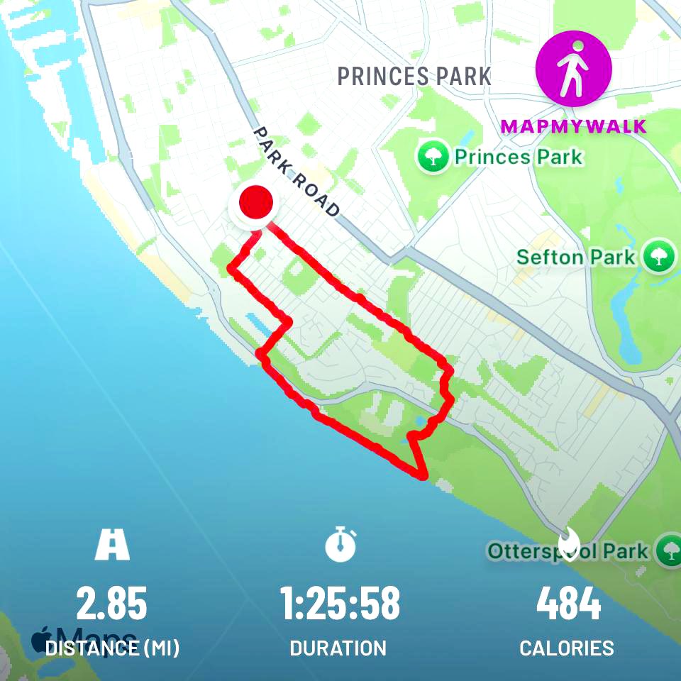 WalkFlorrie's tweet image. As temperatures rise, it’s important to take extra care when out walking — especially during the warmest parts of the day.
Stay hydrated, wear light and breathable clothing, and don’t forget your sun cream and hat.
Take regular breaks in the shade, and listen to your body —…