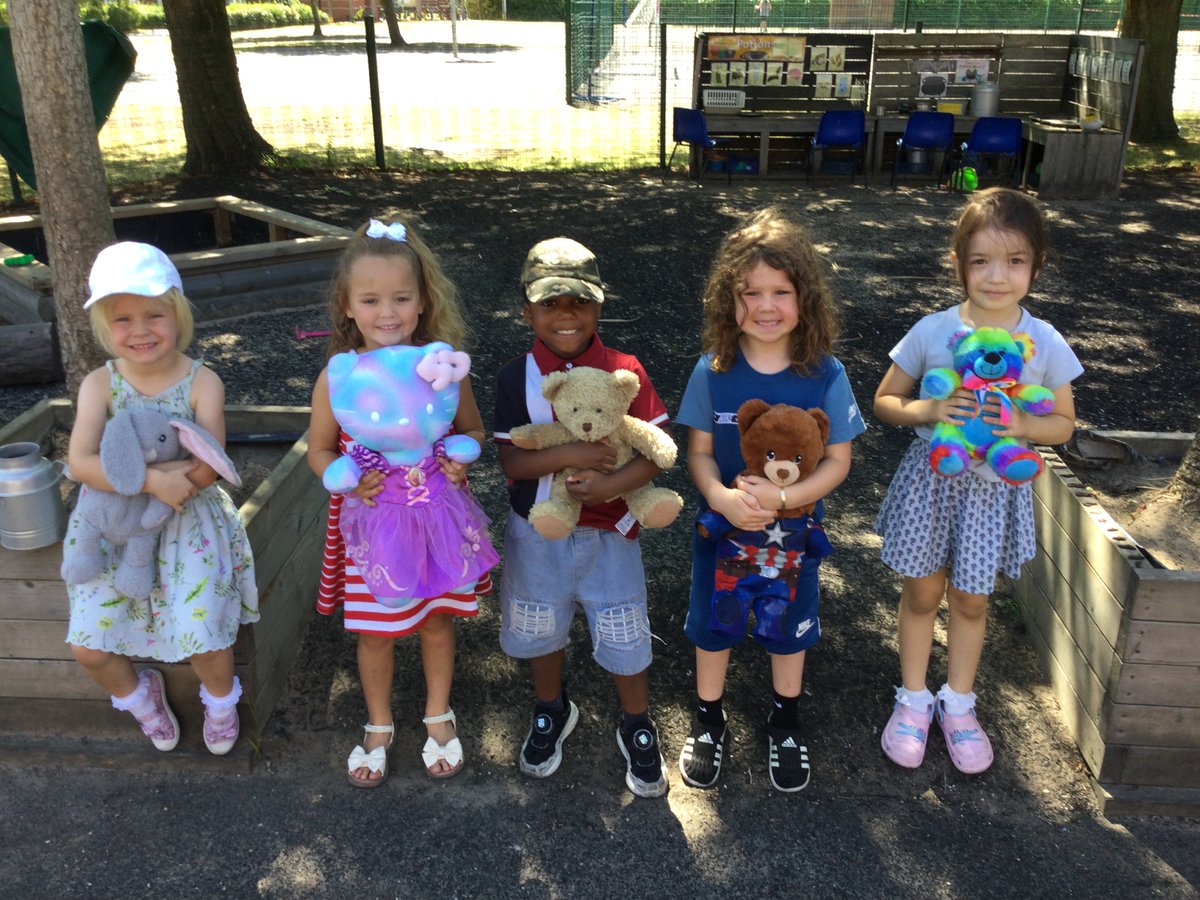 Today, in upper foundation, it has been our teddy bear's picnic! We have been learning about teddy bears from the past and how they have changed over time. We have found that teddy bears now are colourful and come in lots of different shapes and sizes!