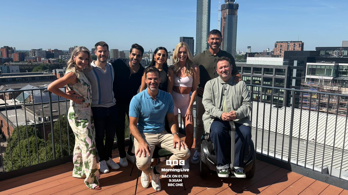 BBCMorningLive's tweet image. And that's a wrap! We'll be back on your screens on Monday 1st September:
🌱@MarkLaneTV's Grow Along Live
🧑🍳@mightyspice's chimichurri pasta salad
❓@DrPunamKrishan & Dr Ranj answer your queries
🪩Nadiya's Strictly Fitness workout
Watch here: bbc.in/3YbjzIw