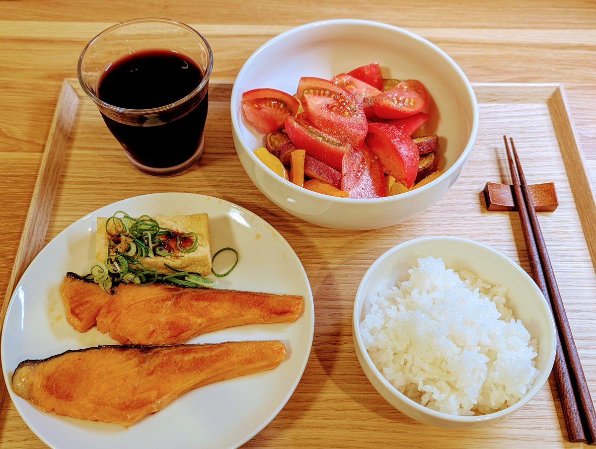 TheNorthRiver55's tweet photo. #単身赴任オヤジ飯 https://t.co/SHGcrPcB2T