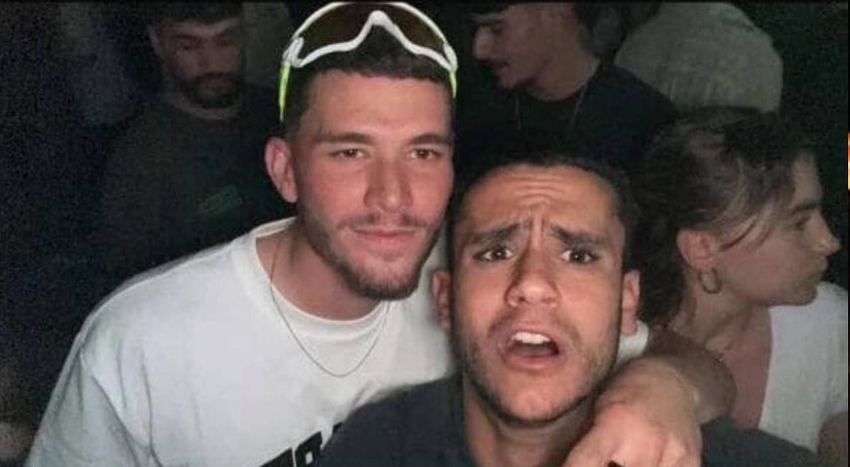 الرائد ري بيرن قُتل في جنوب القطاع، بعد عام تقريبًا من مقتل صديقه المقرب العريف ريف هروش في نفس المكان. والده قال: "كانا كالإخوة، من الصعب استيعاب ذلك".
مصادفة مؤلمة تُعيد الوجع من جديد.