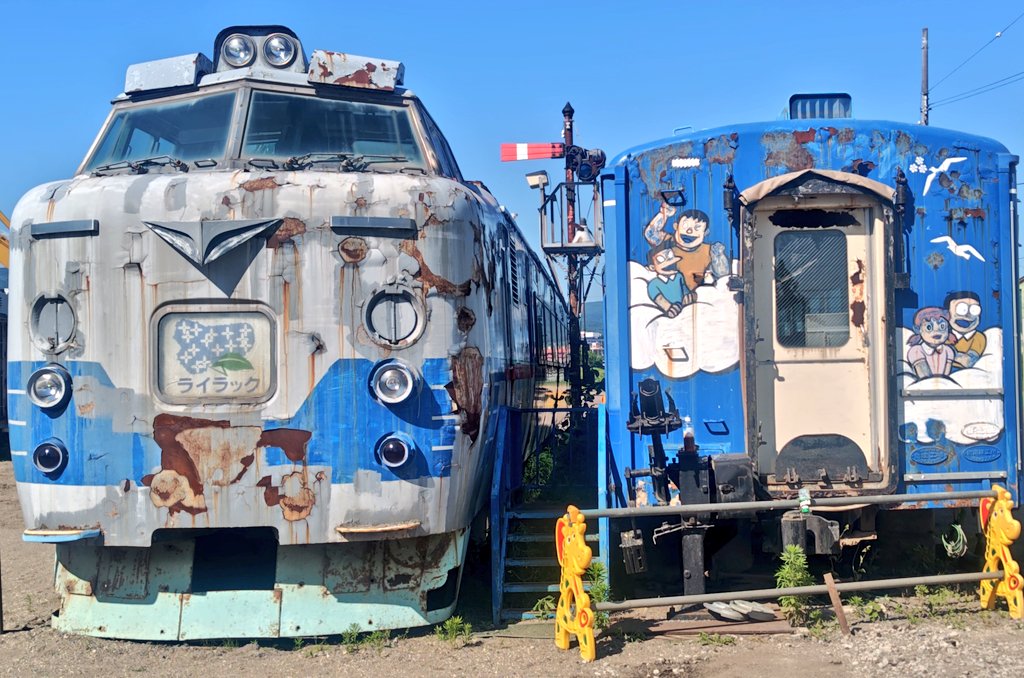 懐かしい、ドラえもん海底列車とライラック😭