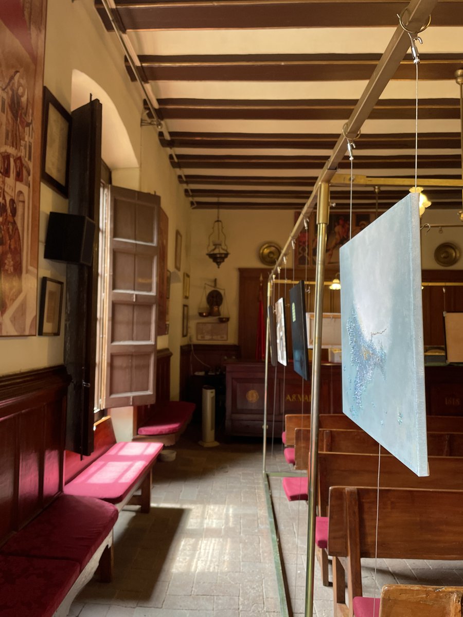 revenedors's tweet image. 📢 Últim dia per a visitar l&apos;exposició de la III Edició del Premi Renart!

«La llum de Barcelona» ha omplert la Sala Gremial durant les darreres setmanes. Moltes gràcies a totes les persones que heu vingut a gaudir de la mostra.

⏰ De 17 h a 20 h
📍 Plaça del Pi núm. 3, 1r
