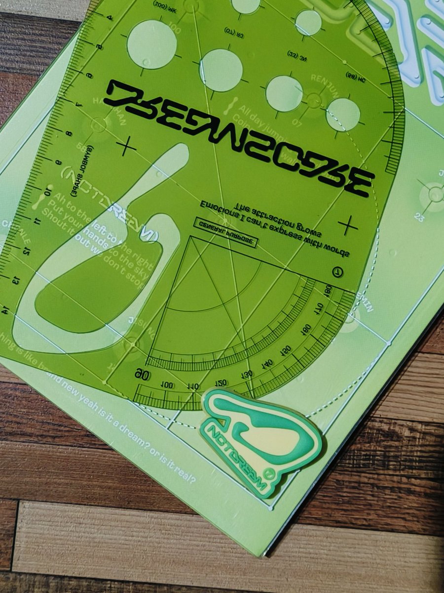 dotoricartz's tweet image. ⋆.ೃ࿔* :･ acorn delivery! 🌰 ⋆.ೃ࿔* :･
#acornsforalex 🐿🌰

as a nomin truther these pulls are definitely for me! thank you so much @three23cart for this transaction. natagtag pagod ko from work after seeing my pulls, until next time! #three23tnx